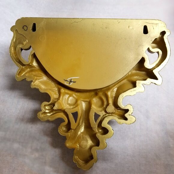 Vintage Gold Resin Wall Planter Pocket - Picture 3 of 7